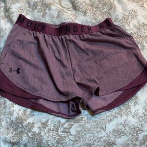 Under Armour Athletic Shorts Size Small